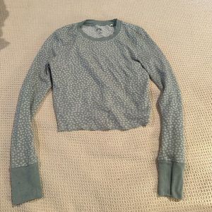 Pacsun small cropped long sleeve shirt